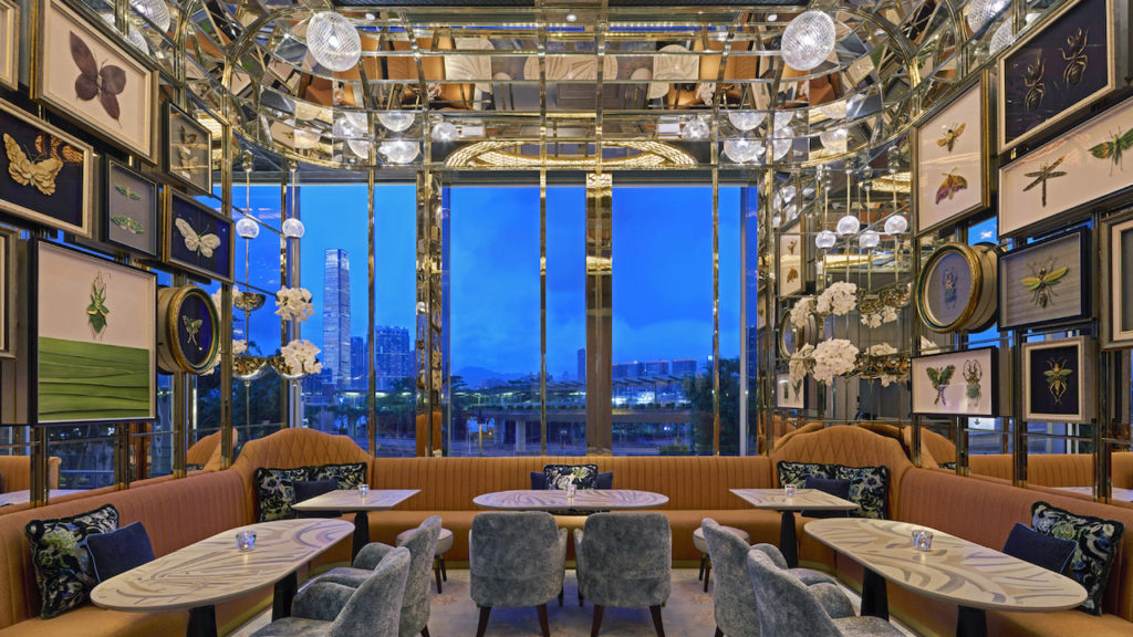 Four Seasons Hotel Hong Kong has completed the second phase of the hotel's transformation with the opening of Bar Argo and lobby café Gallery.