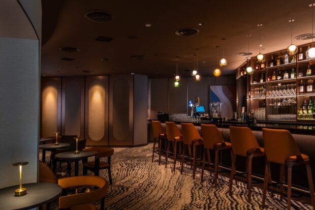 TUX Bar & Lounge Opens at Carlton Hotel Singapore