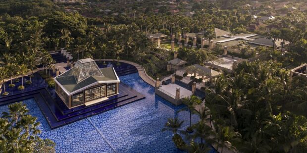 Mulia Bali Introduces the Mulia Glass House Beachfront Venue 